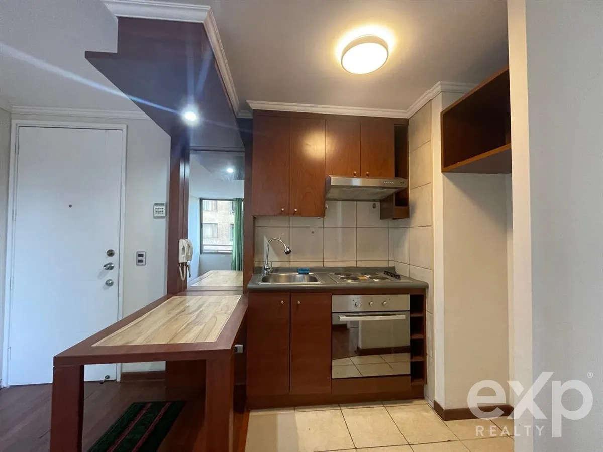 Imagen 2 de 22 de Departamento En Venta De 2d 1b. Metro Irarrázaval