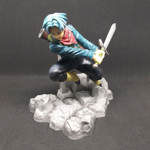 Figura De Trunks Del Futuro Dragon Ball De Colección