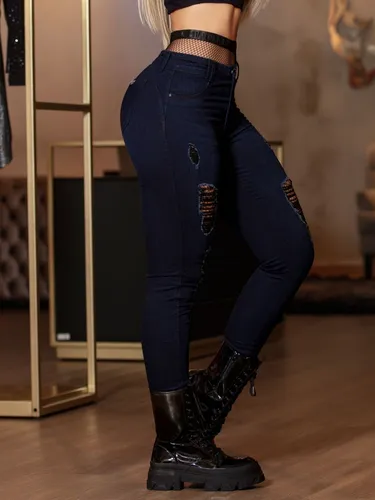 Calça jeans rasgado feminina com meia arrastão sales