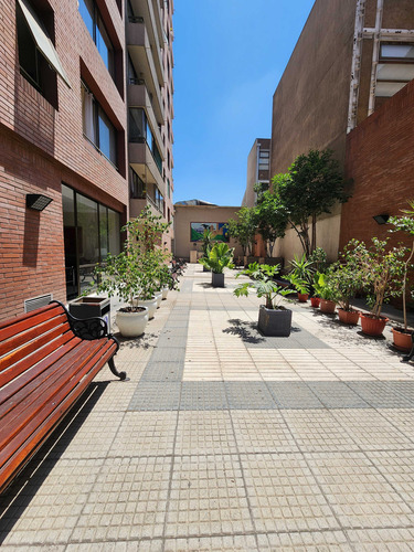 Arriendo Bellas Artes Con Ggcc Incluidos (79580)