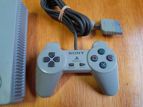 Playstation 1 Fat + Xstation Ode + Controle Original Cinza