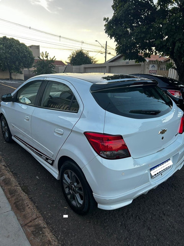 Chevrolet Onix 1.4 Effect 5p