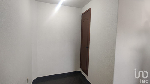 Renta Oficina 1 Ambiente San José El Jaral I