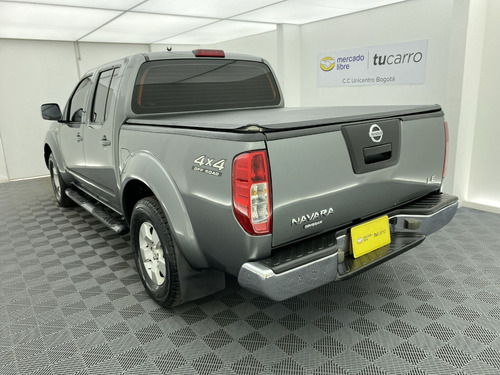 Imagen 7 de 25 de Nissan Navara High Lujo Le 2.5 Turbo