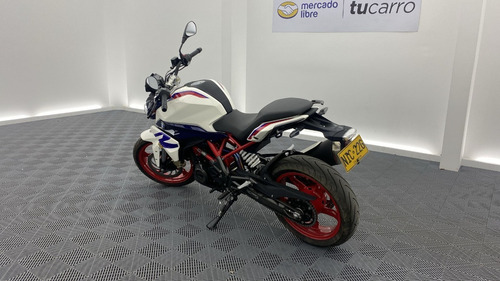 Imagen 4 de 20 de Bmw G310r