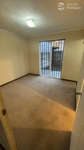Venta De Casa 3d+2b+patio Escuadron Oriente.coronel,