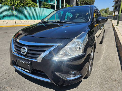 Nissan Versa 1.6 Exclusive Navi At