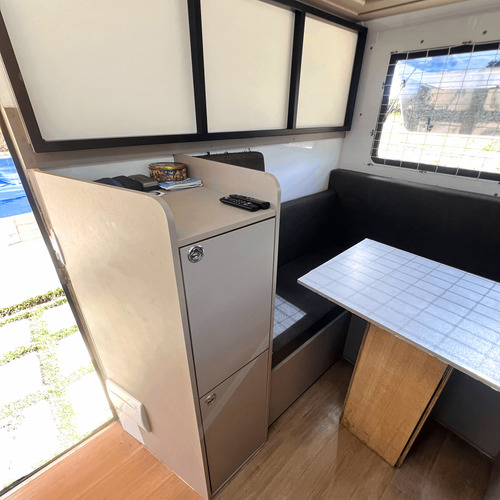 Trailer Motorhome Seminovo 2024 Compacto E Completo