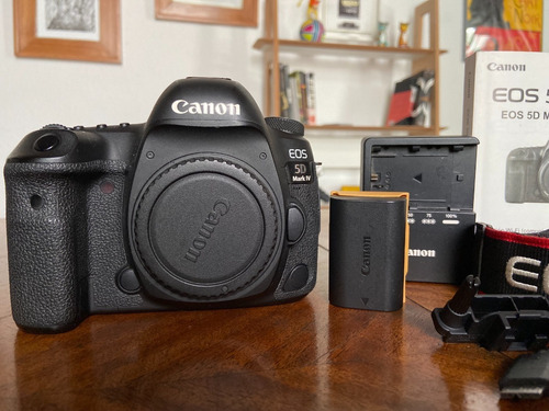 Imagen 2 de 4 de Canon Eos 5d Mark Iv Dslr + Lente 24-70mm Canon L 2.8 Df