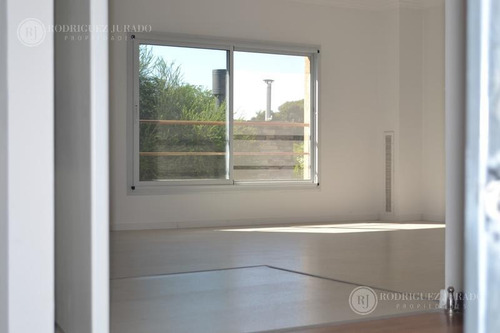 Imagen 14 de 28 de Casa De Gran Diseño, Espaciosa - Haras Santa Maria (toma Menor Valor En Mismo Barrio)