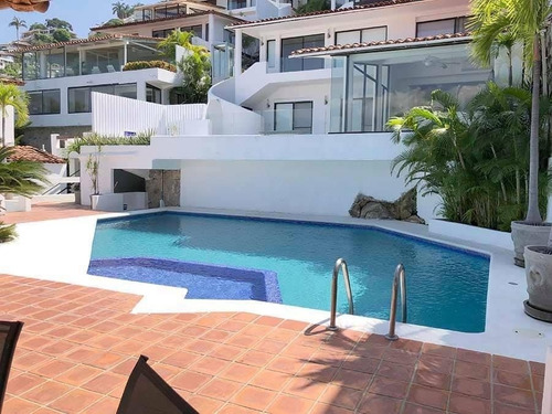 Casa Con Hermosa Vista En Marina Brisas