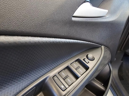 Chevrolet Onix plus 1.0 Lt