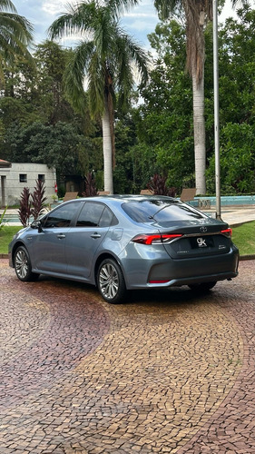 Toyota Corolla 1.8 Altis Hybrid Flex Aut. 4p Hibrido Flex
