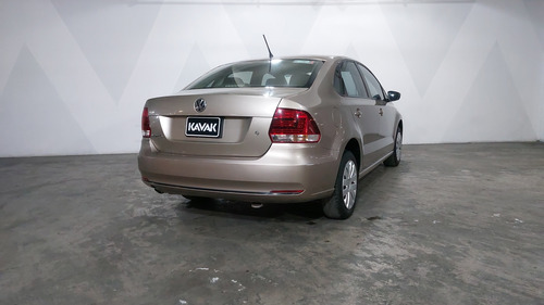 Volkswagen Vento 1.6 STARTLINE AUTO