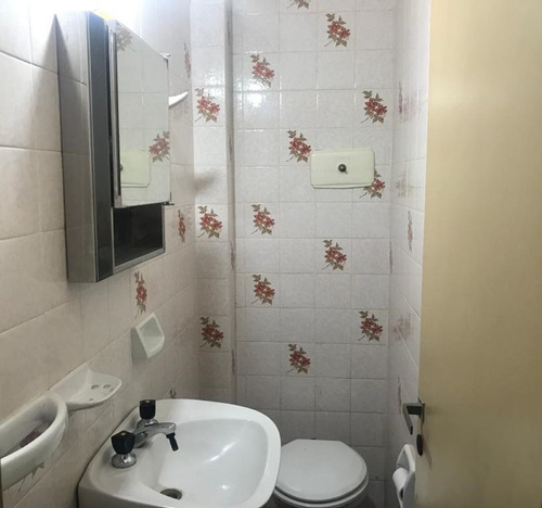 Venta Amplio Triplex A 3 Cuadras Del Mar