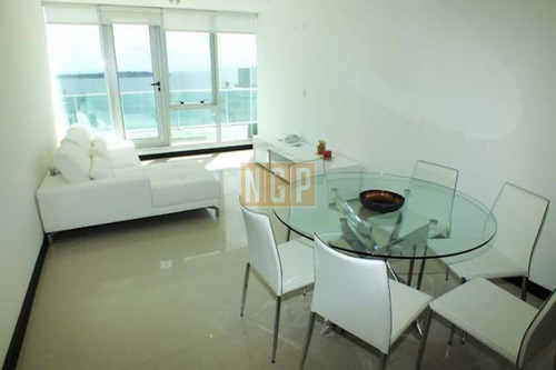 Imagen 8 de 30 de Apartamento En Mansa, 2 Dormitorios