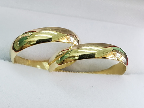Imagen 2 de 8 de Par De Alianzas Oro 18k 1/2 Caña 4 Gramos