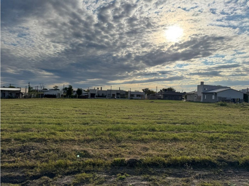 Vendo Terreno De 342 M2 En Caseros, Entre Ríos.