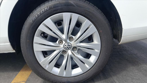 Volkswagen Voyage 1.0 12V MPI TOTALFLEX 4P MANUAL