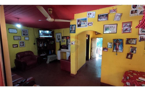 Imagen 3 de 12 de Vendo Casa Cerca De La Uni: 3 Habitaciones Y 2 Baños.