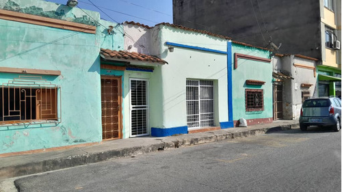 Rg Se Vende Casa En San Blas Con Local Comercial