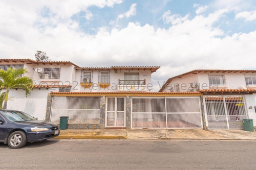 Imagen 1 de 16 de Casa En Venta En Macaracuay 22-23822