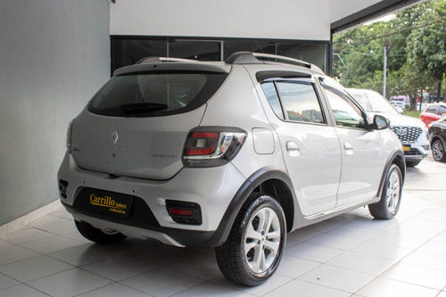Renault Sandero Stepway 1.6 Hi-power Easy-r 5p