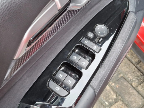 Kia Sportage 2.0L Gt Line 4X2 At