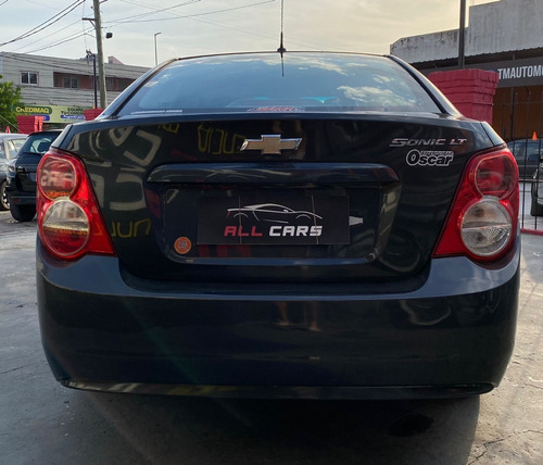 Imagen 5 de 9 de Chevrolet Sonic 1.6 Lt