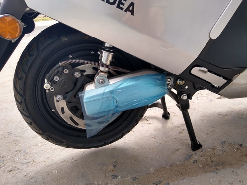 Imagen 11 de 16 de Scooter Yadea G-5 Electrico 0km