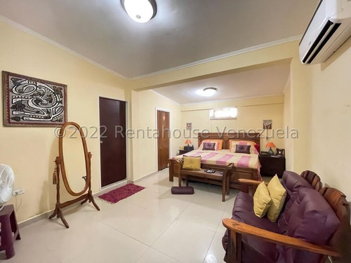 Imagen 6 de 26 de Hermosa Casa De 2 Niveles, Ubicada En Urbanismo Privado Con Vigilancia Las 24 Horas Mls 23-3535 04127800070