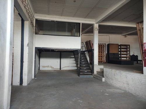 Imagen 3 de 13 de Johanna Castillo Vende 0414 5951217 Galpon En San Blas