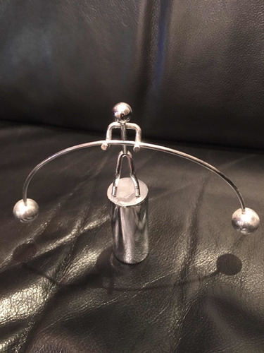 Anti Stress Accesorio Cromado Equilibrista Mini