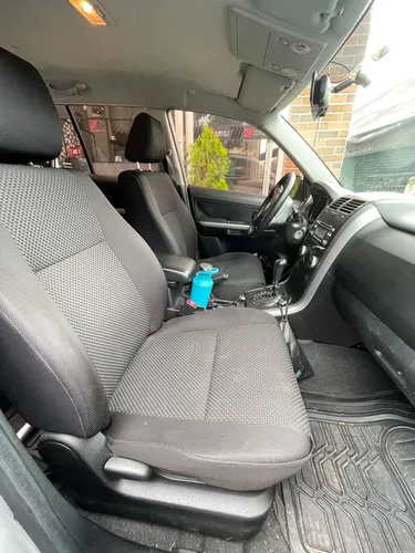 Suzuki Grand Vitara 2.4 4x2