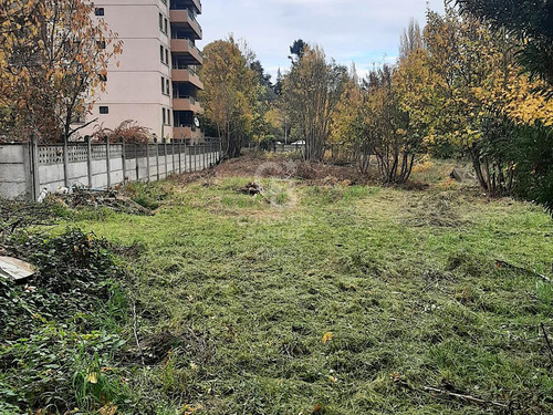 Gran Casa De Esquina Con Sitio En Osorno.