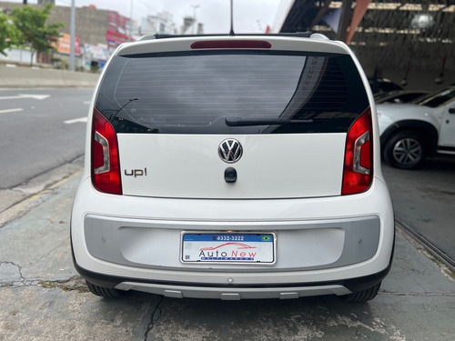 Imagem 5 de 11 de Volkswagen Up! Cross