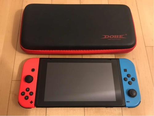 Nintendo Switch 32gb- 2019 Como Nueva Rojo Neon Azul Y Negra