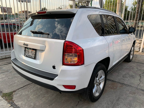 Imagen 6 de 15 de Jeep Compass 2012 Sport 4x2 Cvt