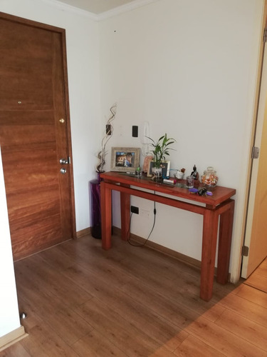 Imagen 4 de 9 de Hermoso Departamento En Cuarto Piso Con Vista Cordillera