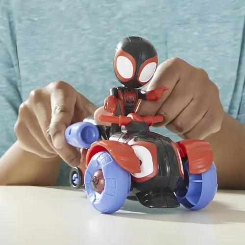 Figura De Acción Hasbro Miles Morales Con Tecno-moto Marvel