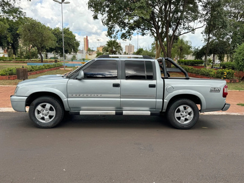 Chevrolet S-10 2.4 MPFI EXECUTIVE 4X2 CD 8V FLEX 4P MANUAL