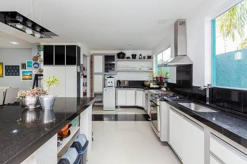 Casa À Venda Na Rua Harry Delmonte Janz, Mossunguê, Curitiba - Pr - Liv-12367