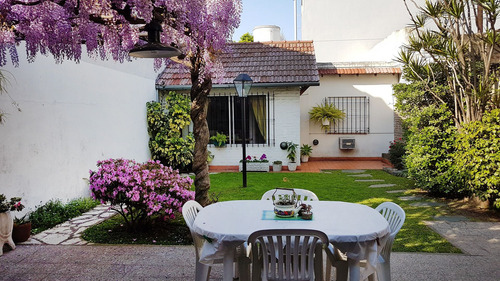 Casa Venta Lomas Del Mirador 3 Amb + 2 Amb Jardin