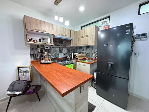 Casa En Venta Col. Villa De Cortés