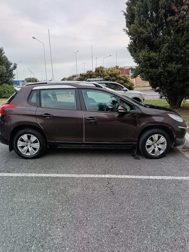 Peugeot 2008 1.6 Allure