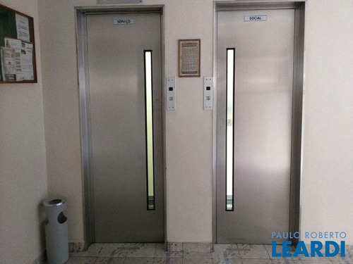 Imagem 8 de 13 de Apartamento - Cambuci - Sp - 643823