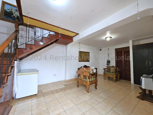 Milagros Inmuebles Casa Venta Cabudare Lara Valle Hondo Economica Residencial Economico Código Inmobiliaria Rent-a-house 25-5954