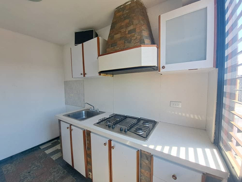 Imagen 5 de 15 de Rosaura Cortez Vende Apartamento En Los Mangos Valencia Res. Sinamaica