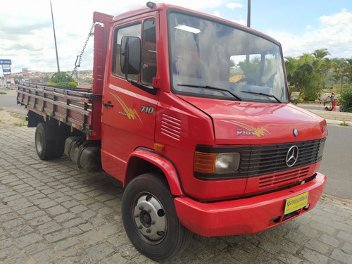 Imagem 2 de 11 de M.benz / 710
