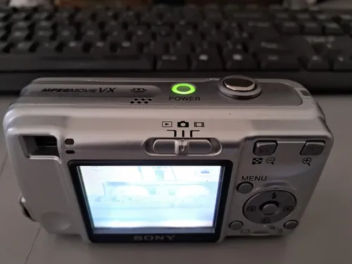 Camera Cyber-shot Sony 6.0 Mega Pixels Dsc S600 | MercadoLivre